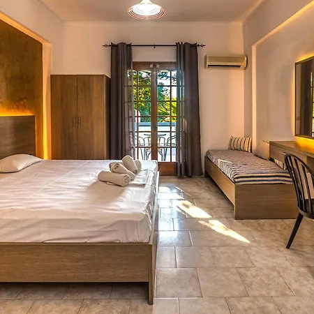 Apartment Amarylis Beachfront Studios Amoudi