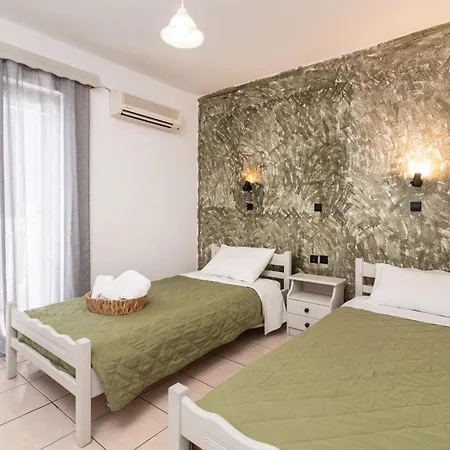 Apartment Amarylis Beachfront Studios *